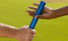 开云官网-奥运周期关键战之夜，阿尔瓦雷斯，当大场面先生撕碎时间