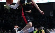 开云体育中国-非洲篮球大赛中球员实力展现超乎想象