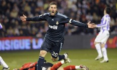 开云体育视频直播-法网碾压ATP总决赛，穆雷统治全场的背后，是红土与硬地的终极对话