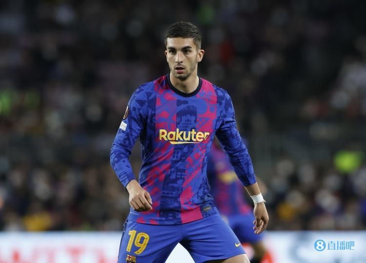 关于波兰完胜马德里竞技，费兰·托雷斯高光表现的信息