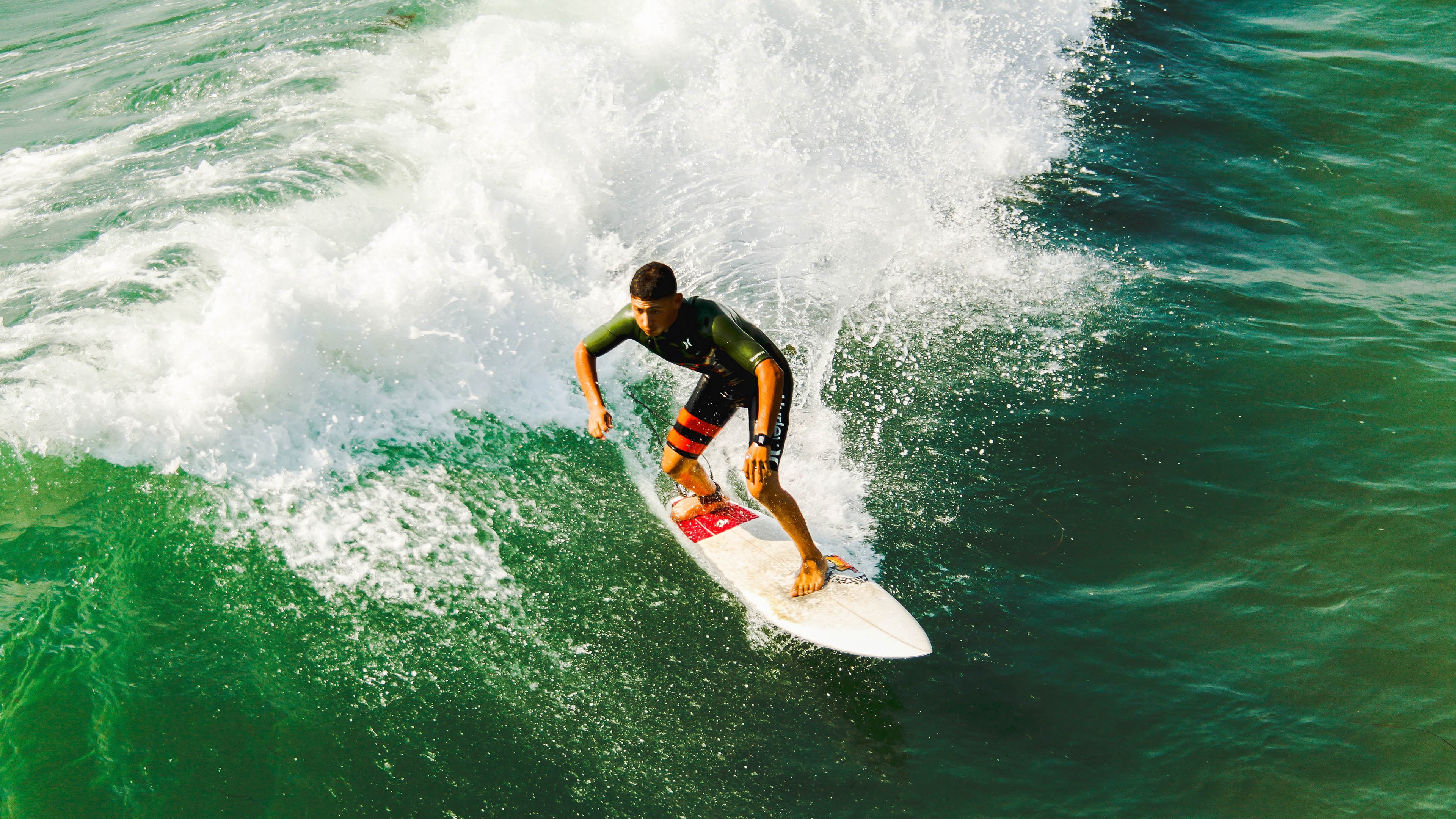 沙特带走加纳，格列兹曼点燃欧洲—足球世界的冰火两极