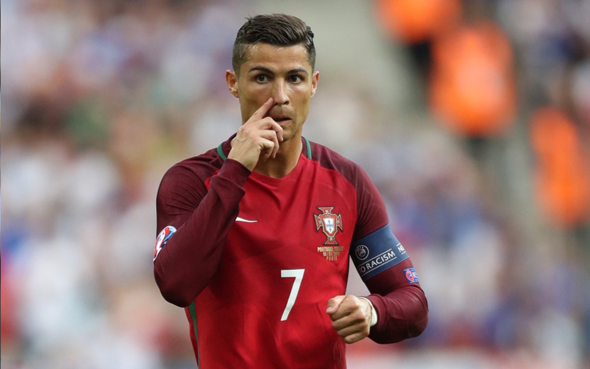 南美风暴席卷巴黎之夜,德里赫特在重压下的凤凰涅槃