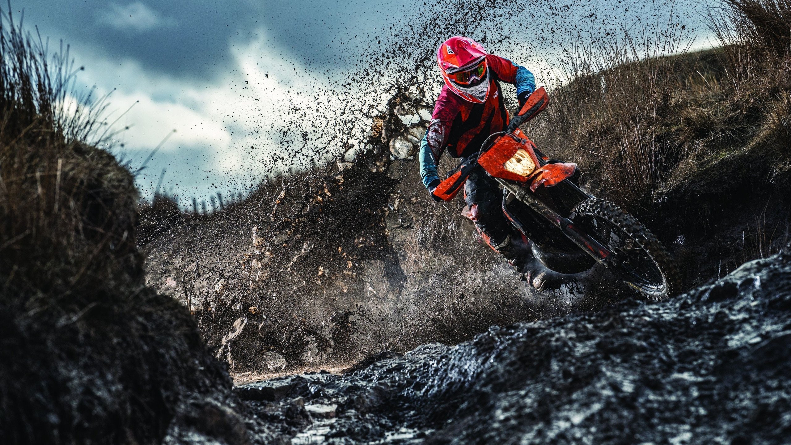 戈麦斯一锤定音，乌克兰历史性粉碎英格兰不败神话