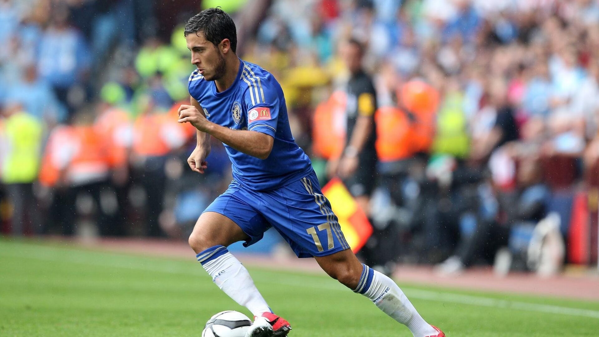 跨界竞技场，当鹈鹕鏖战雄鹿的夜晚，保罗在西甲德比接管比赛