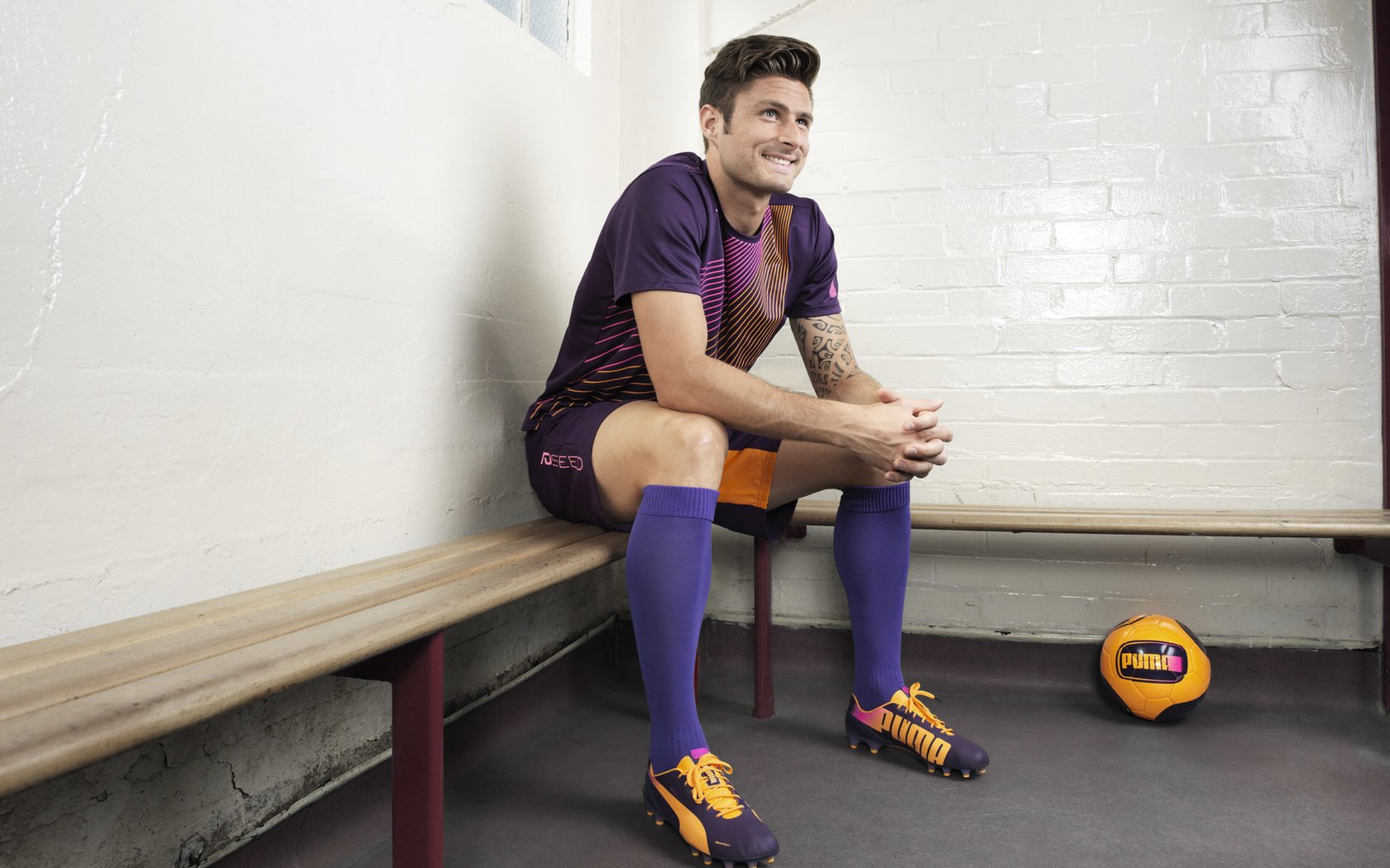 凯恩惊艳四座，韩国力克多特蒙德，亚洲足球的里程碑之夜